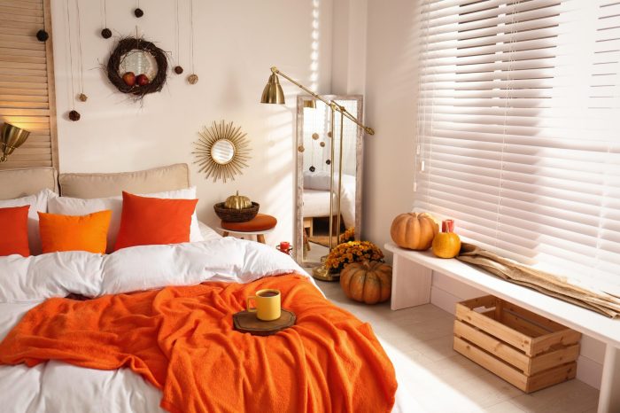 How to decorate an orange bedroom