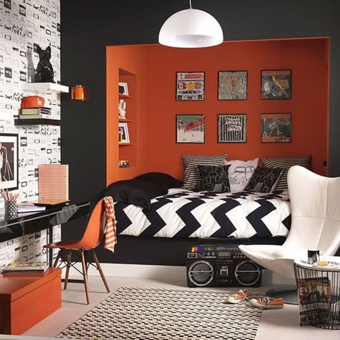 How to decorate a cool teenage boys bedroom