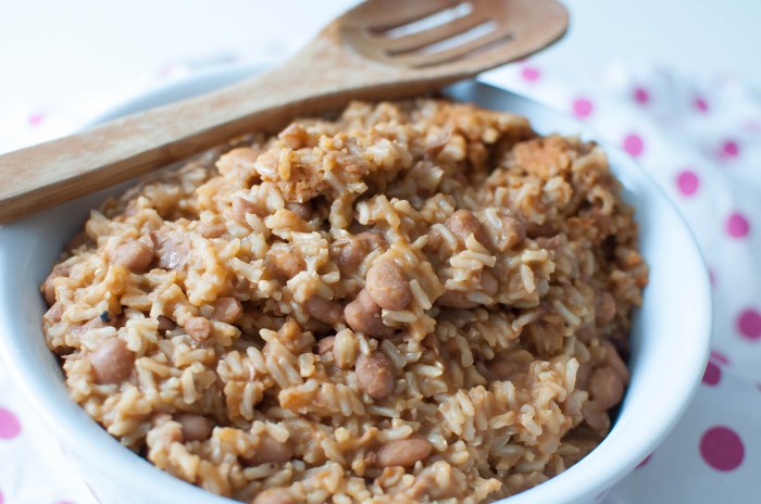 How to cook rice and beans dominican style