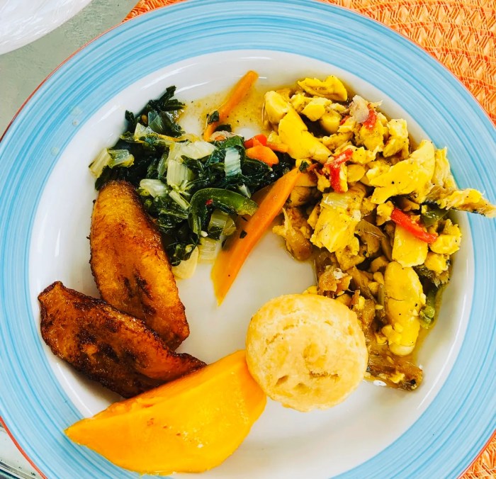 How to cook stewed saltfish caribbean style